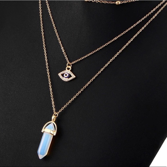 Layered  💎 Natural Stone Necklace - Picture 2 of 3